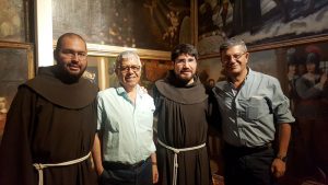 Paulinos y Franciscanos inauguraron muestra de pesebres