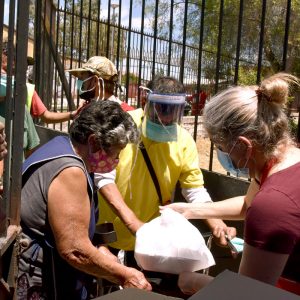 Iglesia de Santiago celebró la IV Jornada Mundial de los pobres con operativo intersectorial 