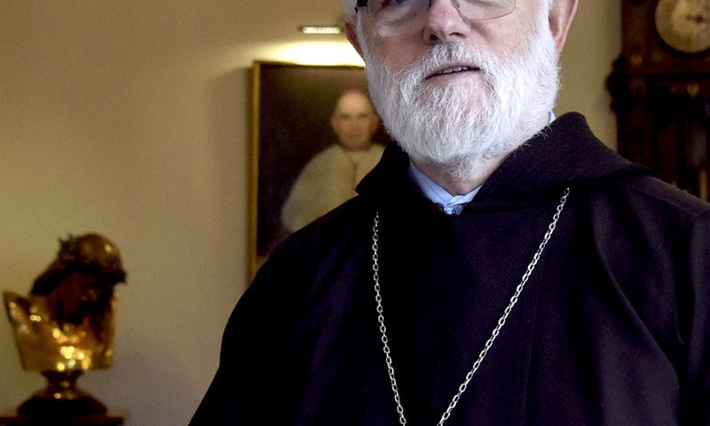 CELESTINO AÓS LLEGÓ A ROMA PARA SER CREADO CARDENAL POR EL PAPA