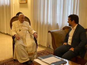 Artistas de fama mundial se reunirán en el Vaticano para participar del PRIMER VITAE SUMMIT, junto al Papa Francisco