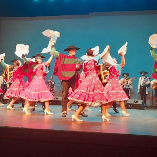 Lanzamiento “Tierra Chilena formas y estilo del folclore chileno II